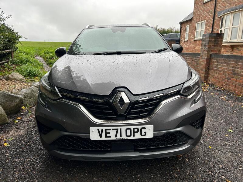 View RENAULT CAPTUR RS-LINE 1.3TCe 140bhp AUTOMATIC SIDE DAMAGE DRIVES CAT N