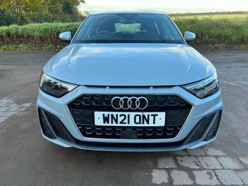 View AUDI A1 S-LINE 25 1.0 TFSi LIGHT FRONT DAMAGE **HPi CLEAR**