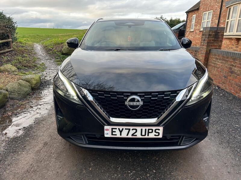 View NISSAN QASHQAI 1.3 DIG-T MHEV Tekna 