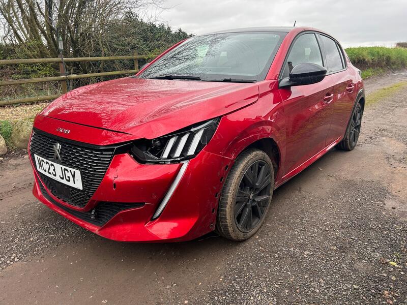 View PEUGEOT 208 1.2 PureTech GT 