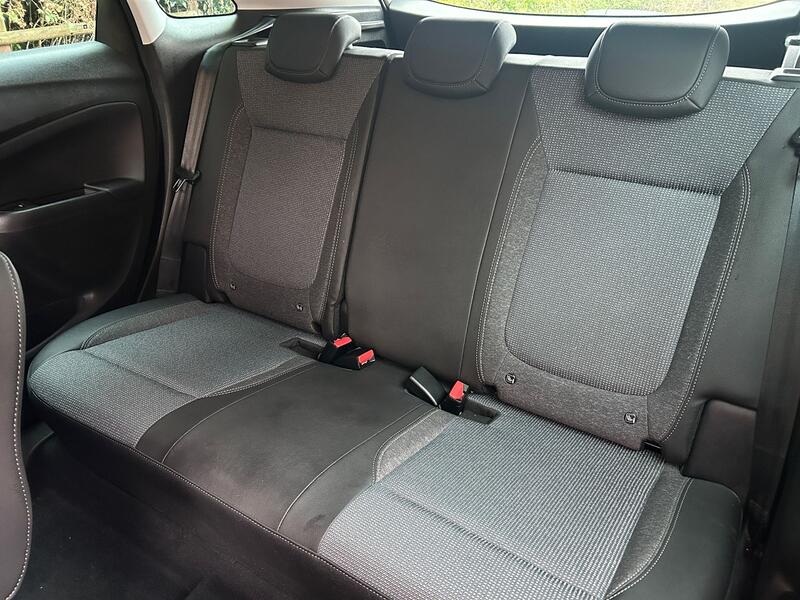 VAUXHALL CROSSLAND