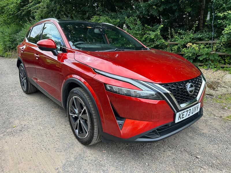 View NISSAN QASHQAI 1.3 DIG-T MHEV Tekna