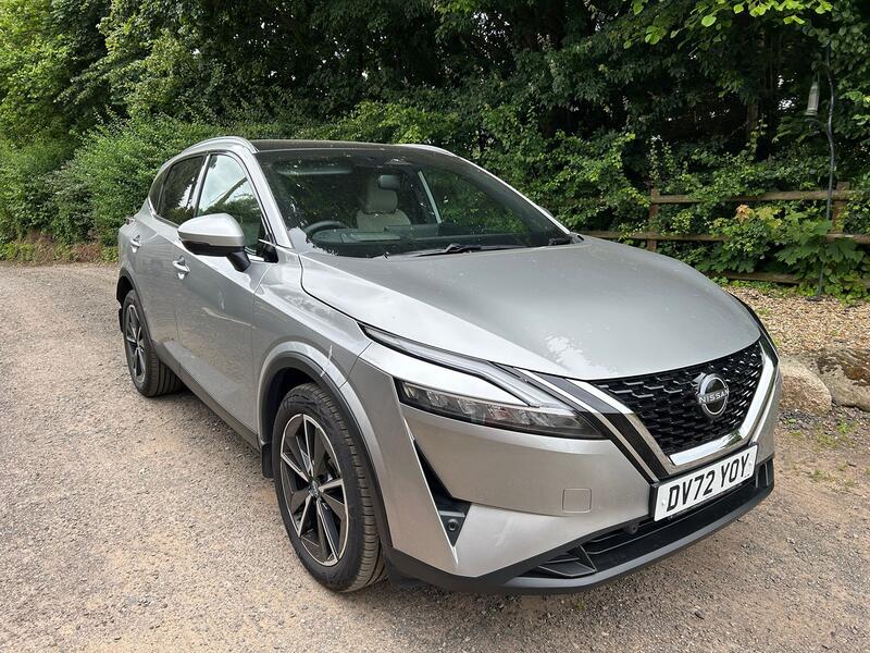View NISSAN QASHQAI 1.3 DIG-T MHEV Tekna Automatic