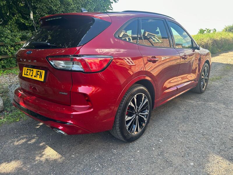 FORD KUGA