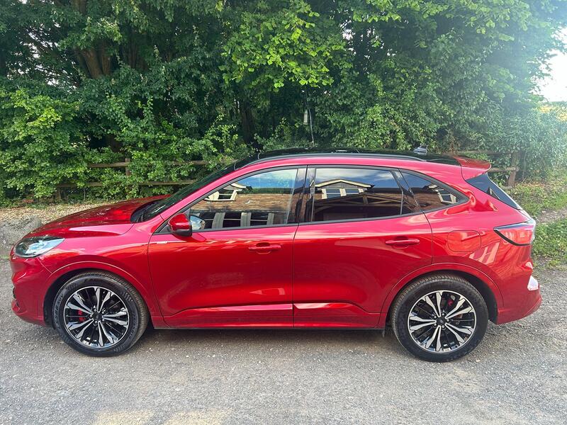 FORD KUGA