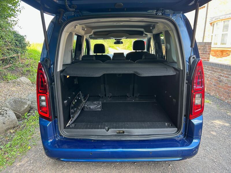 VAUXHALL COMBO