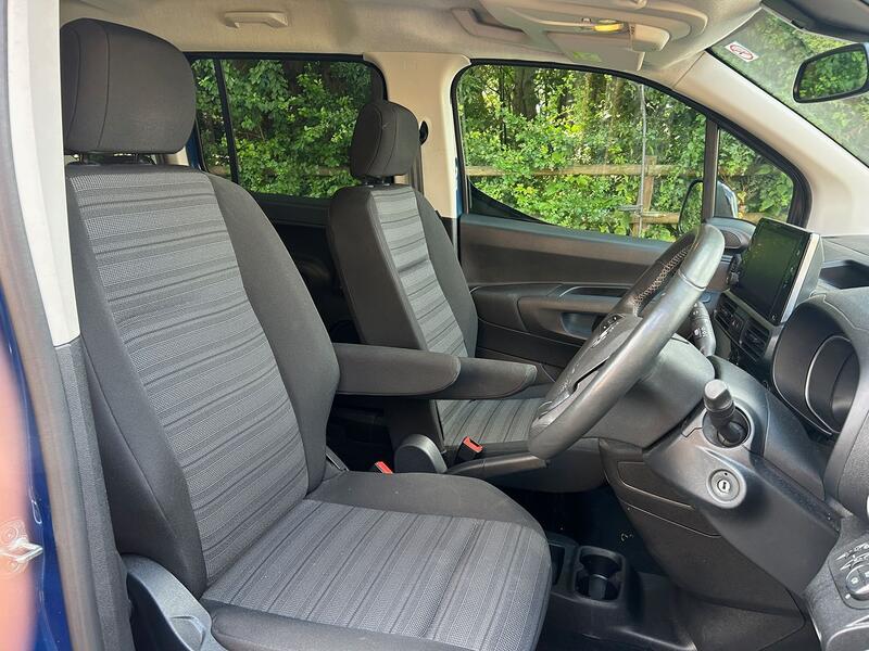 VAUXHALL COMBO