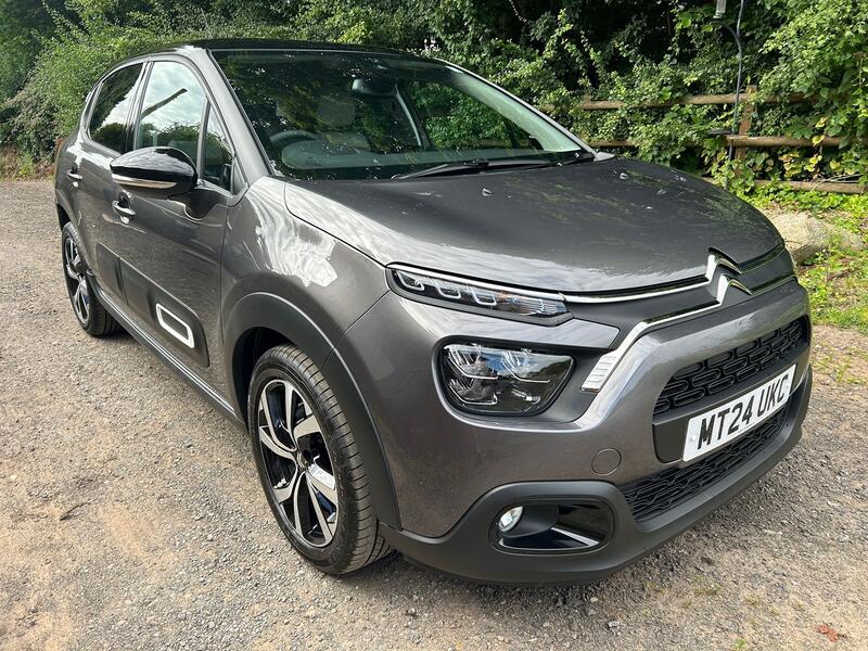 View CITROEN C3 1.2 PureTech MAX