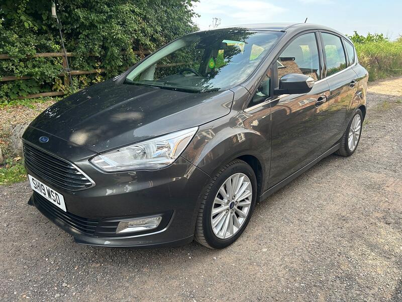View FORD C-MAX 1.0 T EcoBoost Titanium