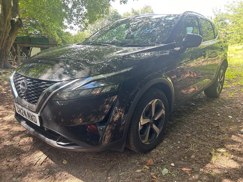 View NISSAN QASHQAI AUTOMATIC 1.3 DIG-T MHEV 