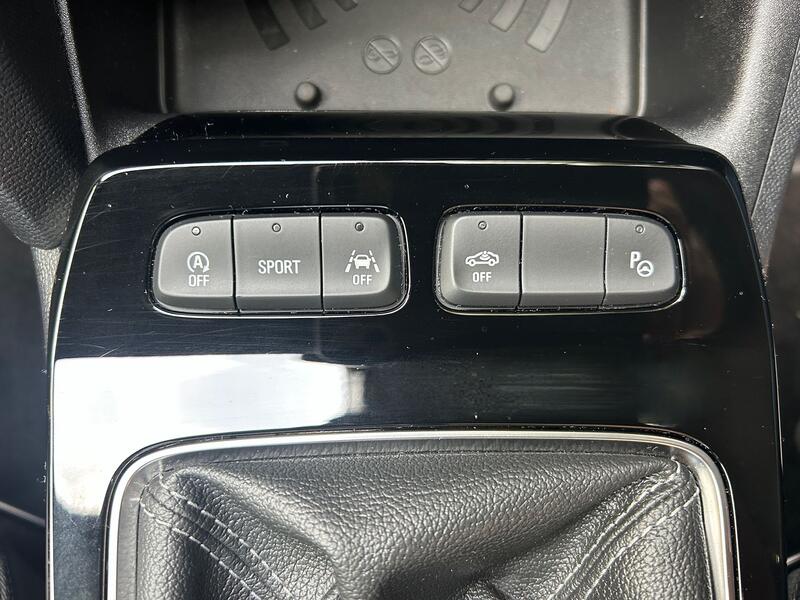 VAUXHALL MOKKA