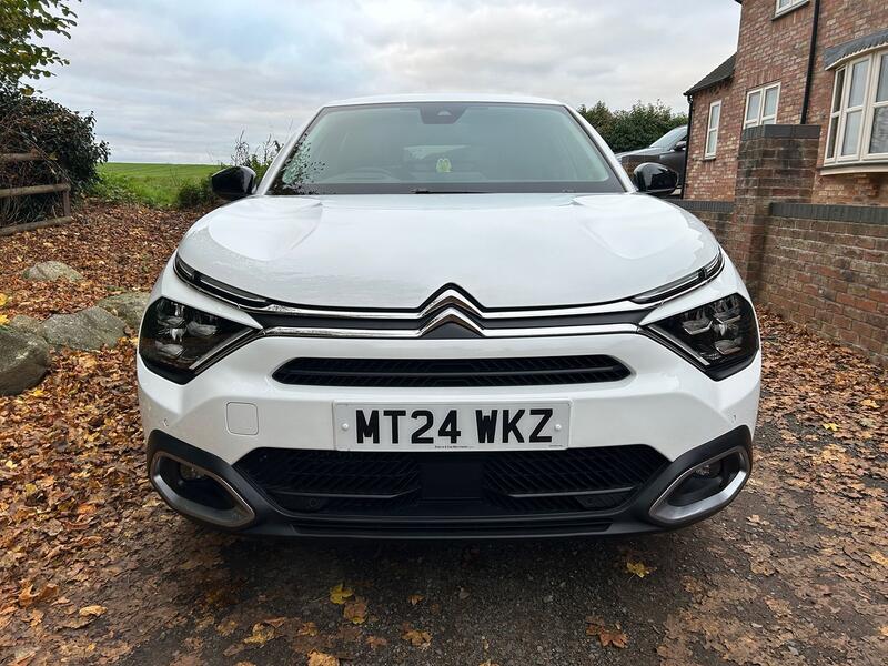 View CITROEN C4 1.2T AUTO MAX