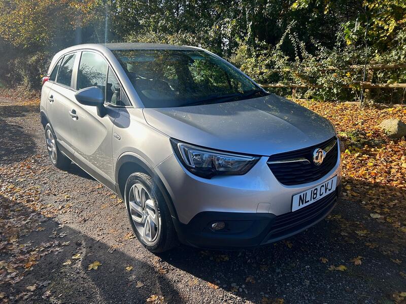 View VAUXHALL CROSSLAND X 1.2 Turbo ecoTEC GPF SE Nav