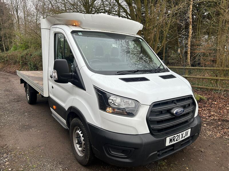 View FORD TRANSIT Transit Luton 350 A/C L4 2.0L 130PS RWD 
