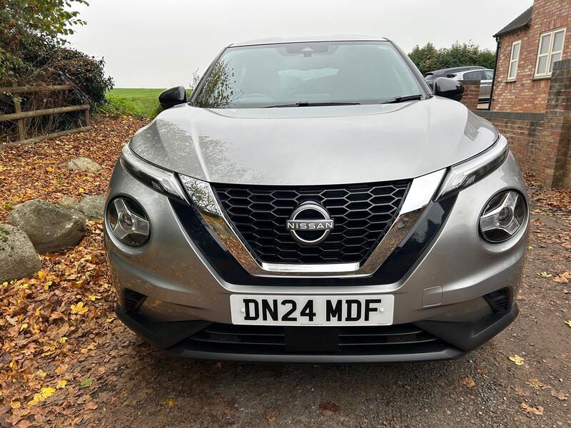 View NISSAN JUKE 1.0 DIG-T N-Connecta