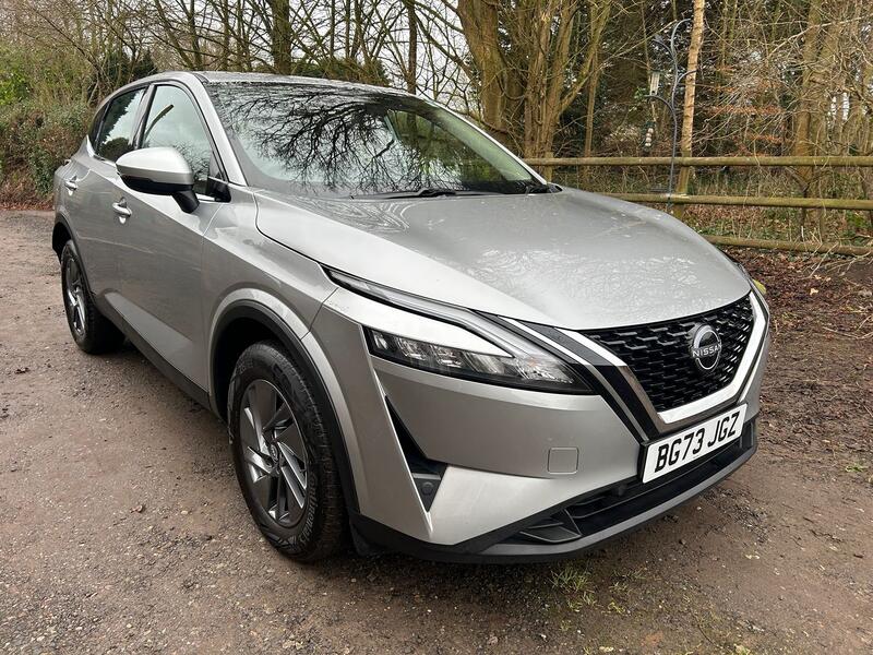View NISSAN QASHQAI 1.3 DIG-T MHEV Acenta Premium
