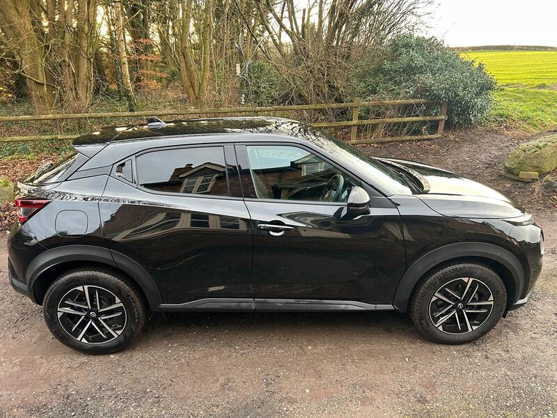 NISSAN JUKE