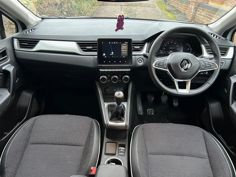 RENAULT CAPTUR