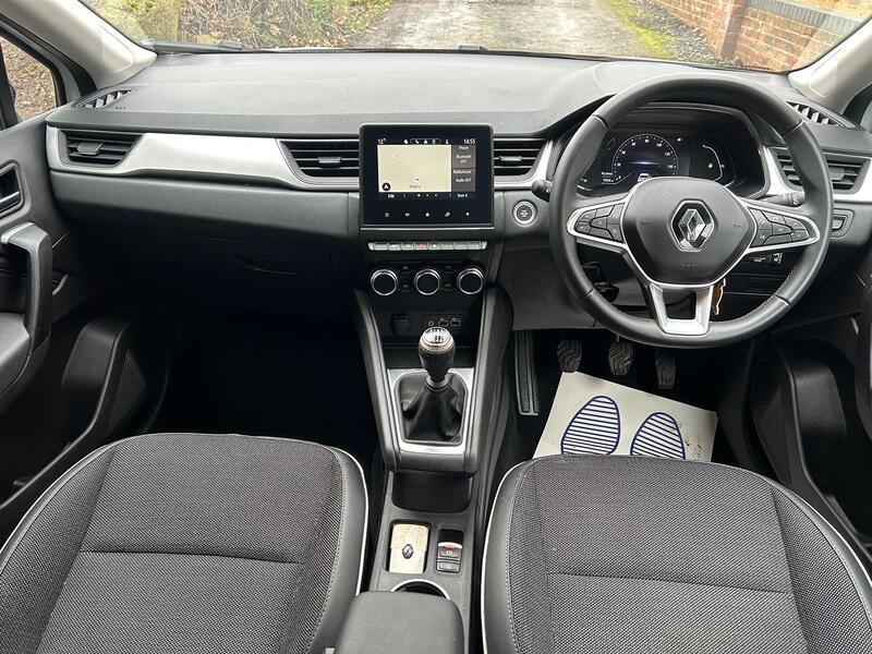 RENAULT CAPTUR