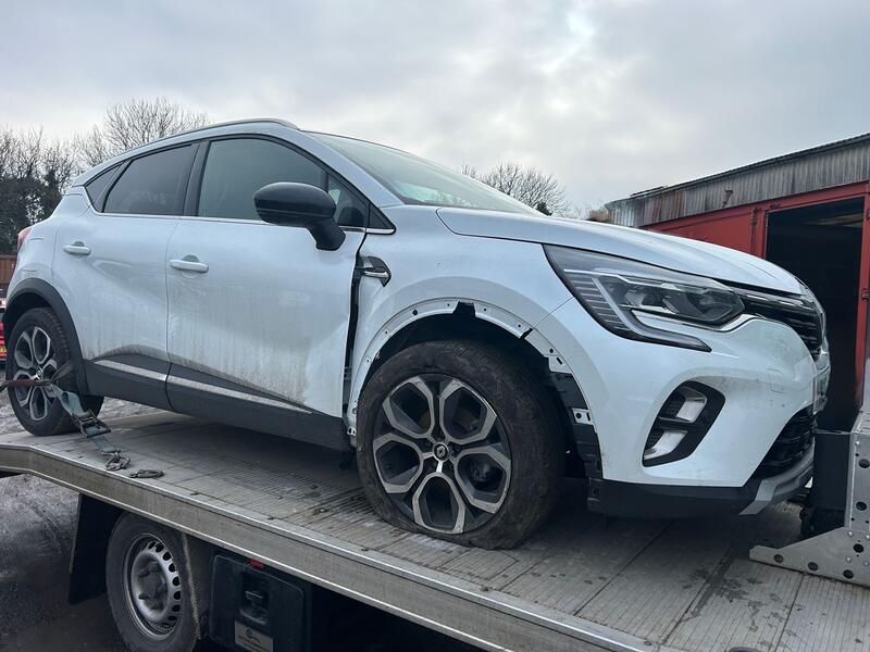 RENAULT CAPTUR