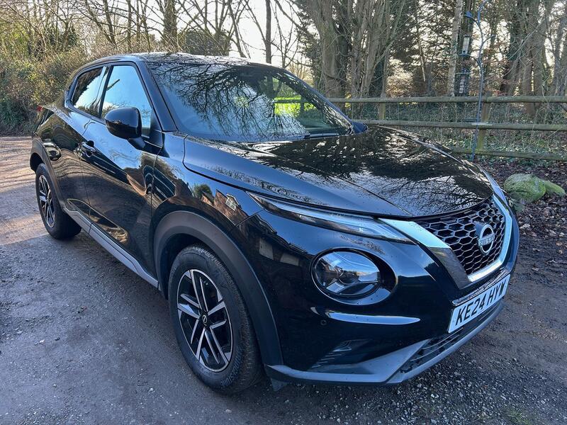 View NISSAN JUKE 1.0 DIG-T N-Connecta