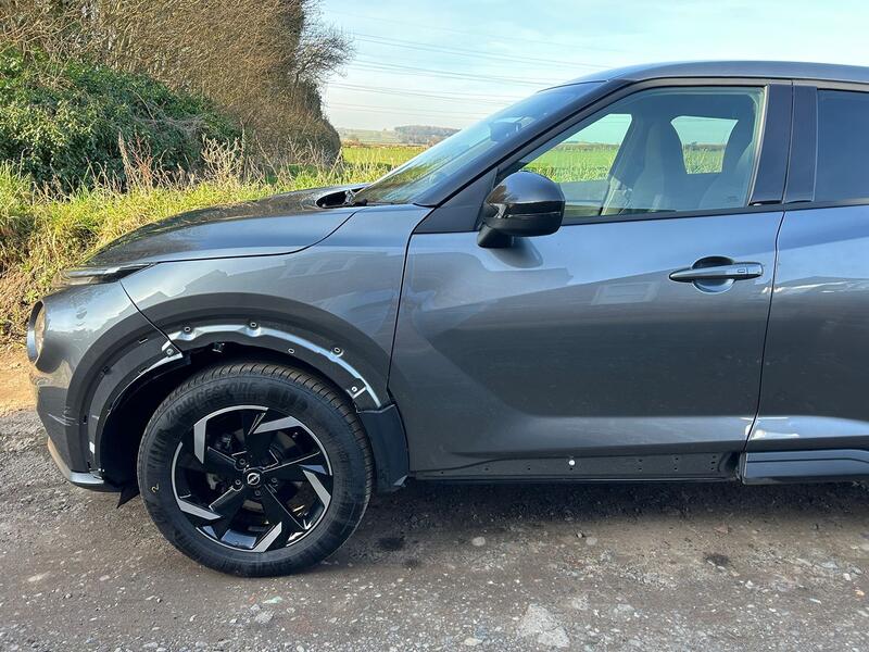NISSAN JUKE