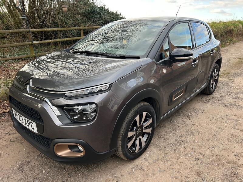 View CITROEN C3 1.2 PureTech C-Series Edition