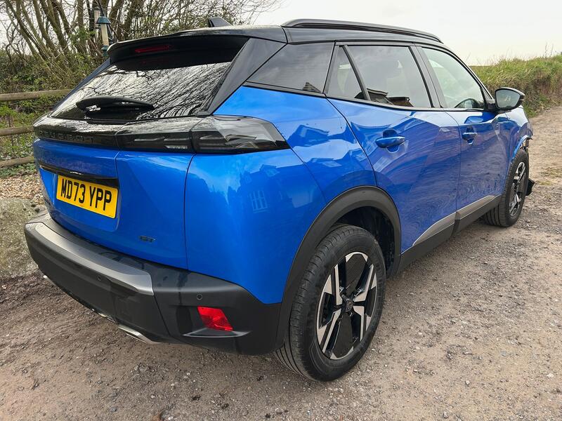 PEUGEOT 2008