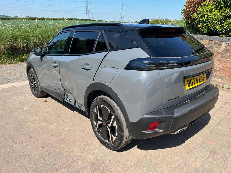 PEUGEOT 2008