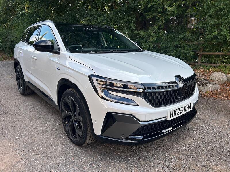 View RENAULT AUSTRAL 1.2 iconic esprit Alpine E-Tech full hybrid 200hp MY