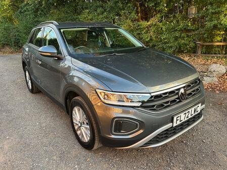 VOLKSWAGEN T-ROC 1.5 TSI Life