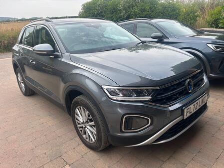 VOLKSWAGEN T-ROC 1.5 TSI Life