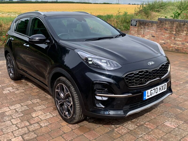 View KIA SPORTAGE GT-LINE HYBRID 1.6 CRDi 135BHP 48V ISG DAMAGED CATEGORY S CURRENTLY BEING REPAIRED **DEPOSIT TAKEN**