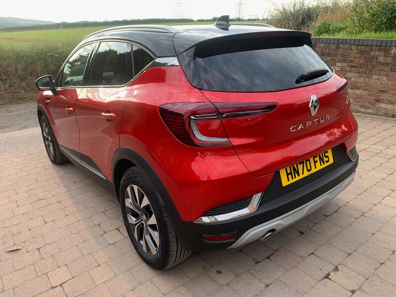 RENAULT CAPTUR