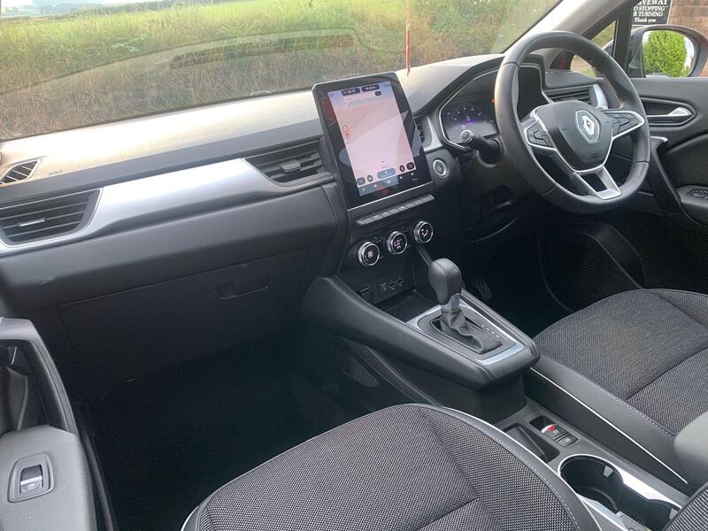 RENAULT CAPTUR
