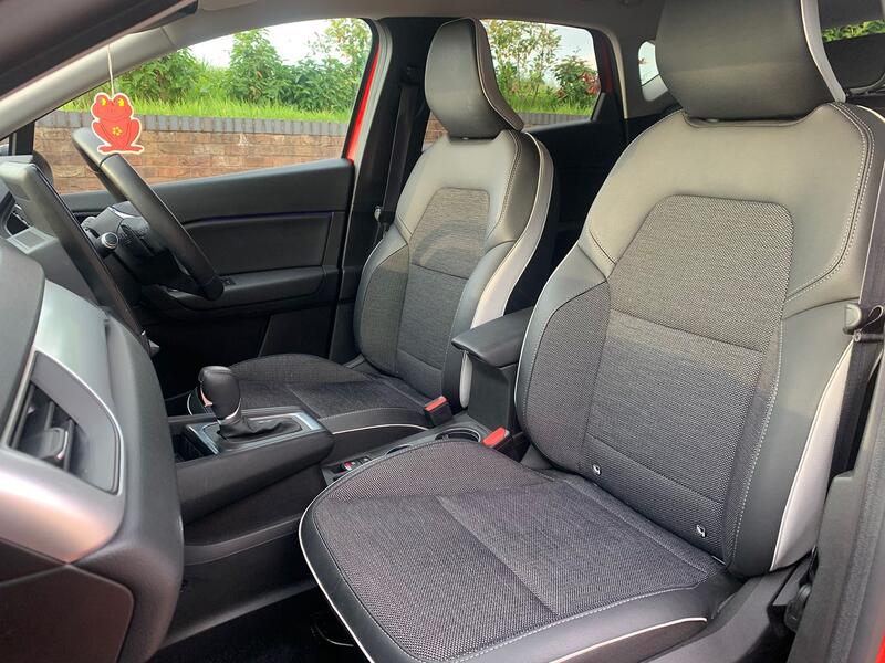 RENAULT CAPTUR