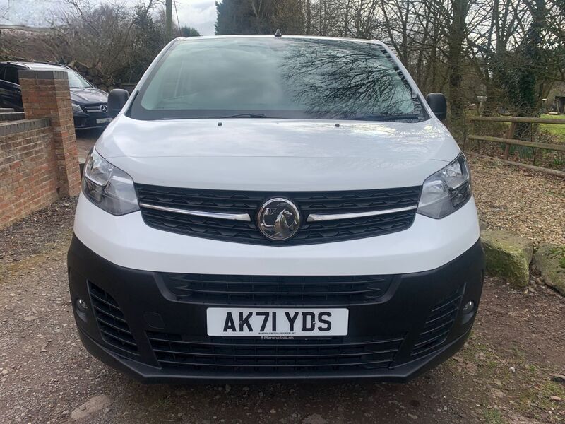 View VAUXHALL VIVARO DYNAMIC F2900 LWB 1.5 TURBO L2H1 SIDE DAMAGE DRIVE AWAY *CAT N*