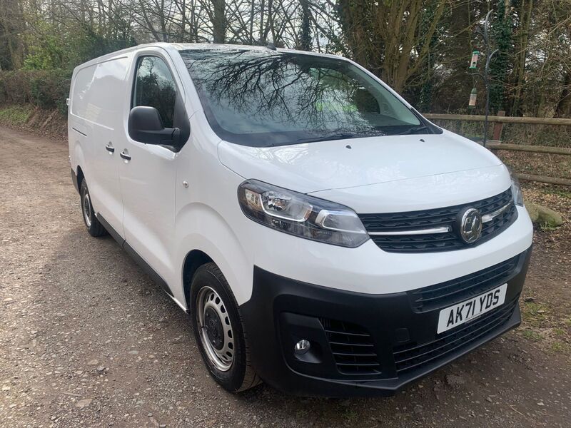 View VAUXHALL VIVARO DYNAMIC F2900 LWB 1.5 TURBO L2H1 SIDE DAMAGE DRIVE AWAY *CAT N*