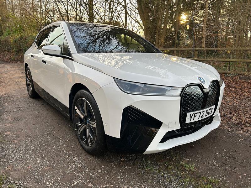 View BMW IX X-DRIVE 40 M SPORT EDITION 322 BHP 