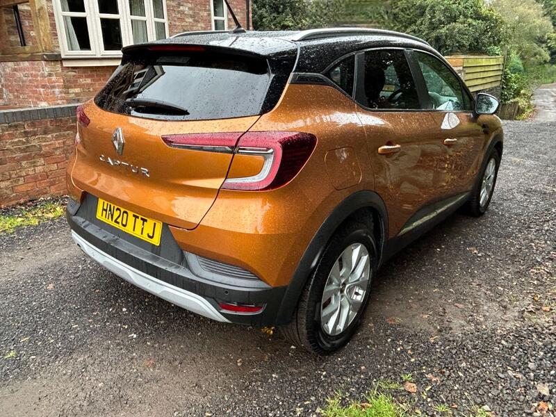 RENAULT CAPTUR