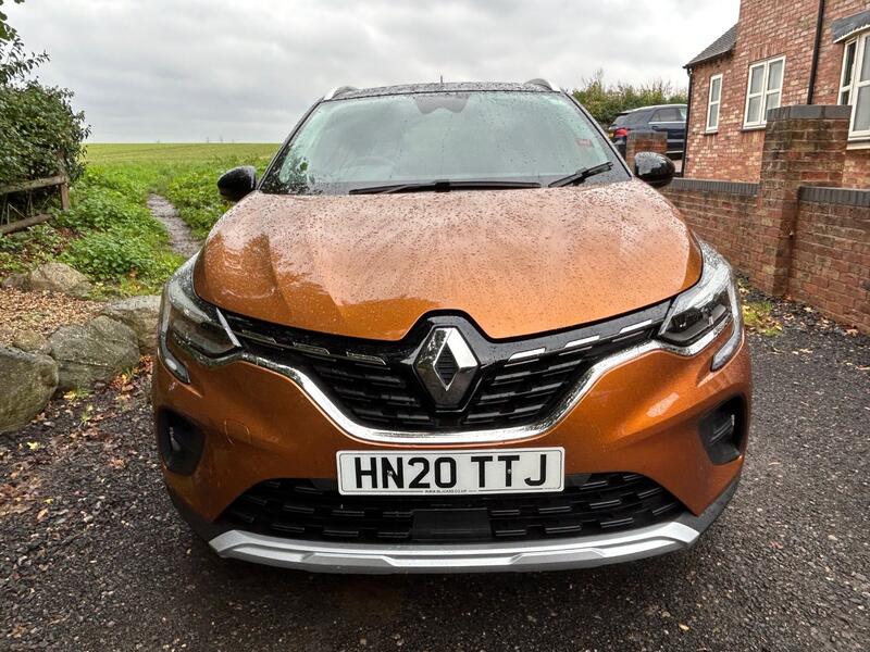 View RENAULT CAPTUR ICONIC 1.3 TCe 130BHP AUTOMATIC NOW REPAIRED CAT N